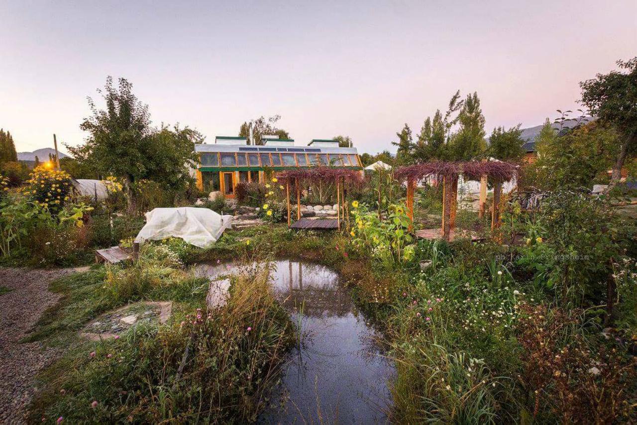 Earthship Patagonia Eco Accommodations El Bolson Bagian luar foto